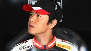 متسابق الدراجات النارية الياباني شينيا ناكانو