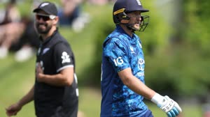 خسرت إنجلترا الآن تسع مباريات دولية متتالية خارج أرضها