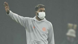 هارديك بانديا أثناء الإحماء