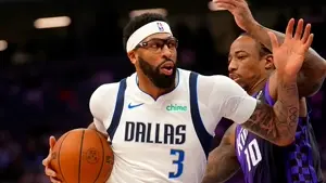 انتوني ديفيس