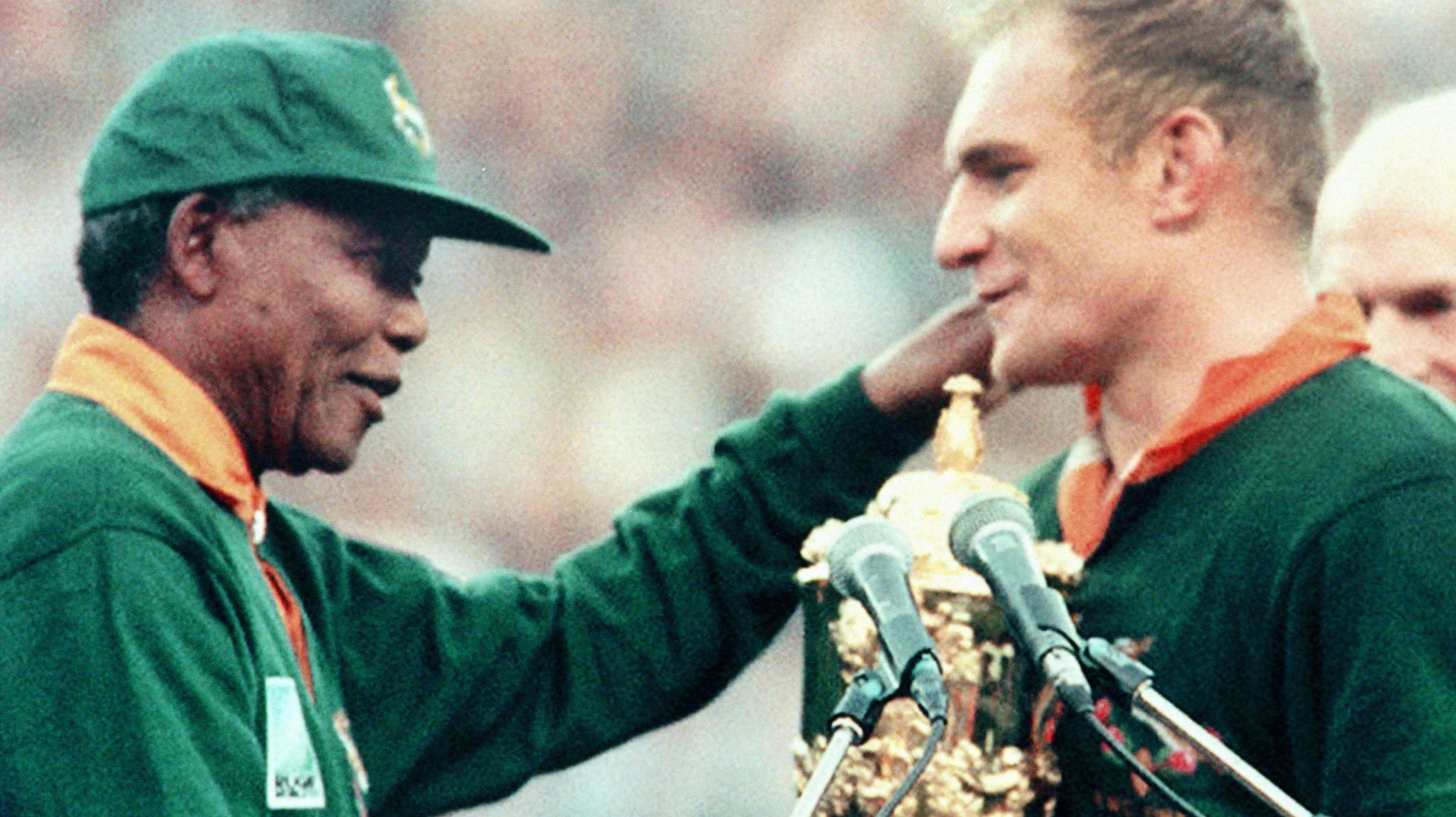 مانديلا في نهائي كأس العالم للرجبي عام 1995