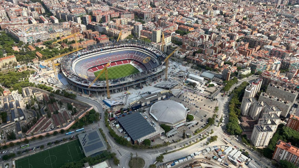 برشلونة