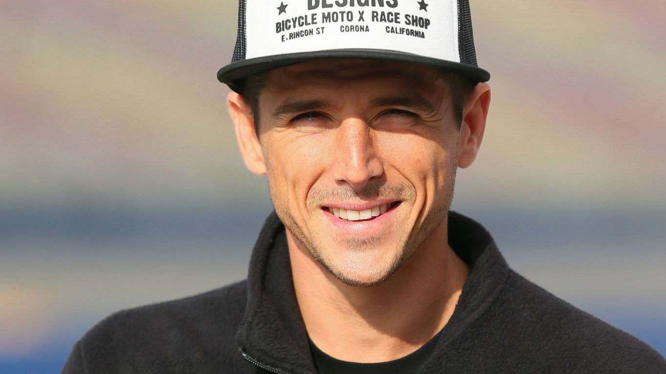 متسابق الدراجات النارية الكولومبي مارتن كارديناس