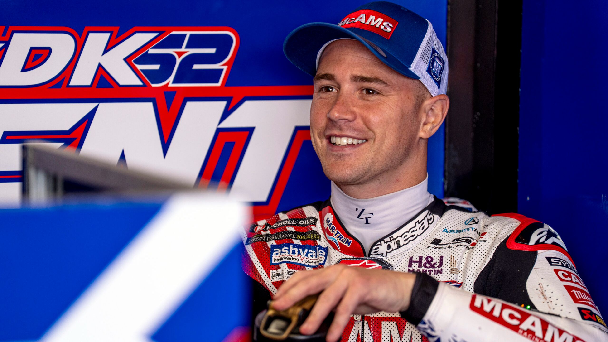 متسابق الدراجات النارية الإنجليزي داني كينت