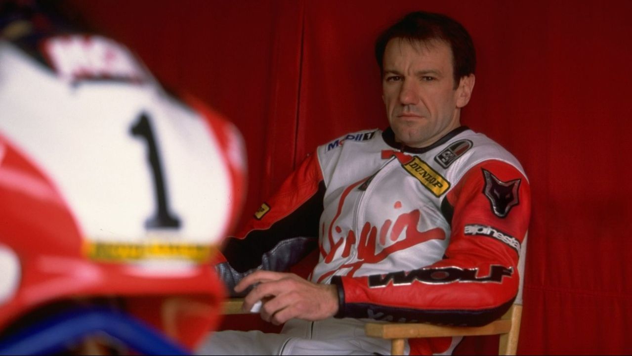 متسابق الدراجات النارية البريطاني نيال ماكنزي