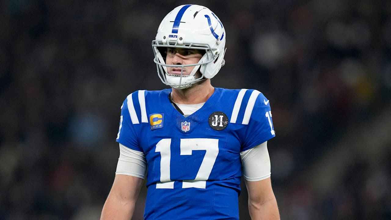 دانييل جونز