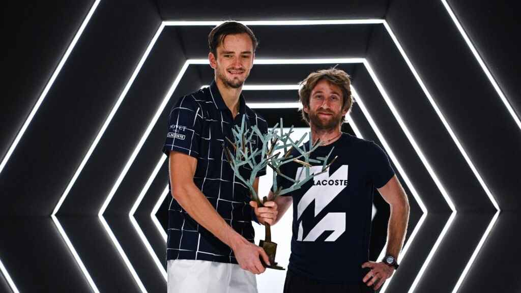 ميدفيديف وسيرفارا