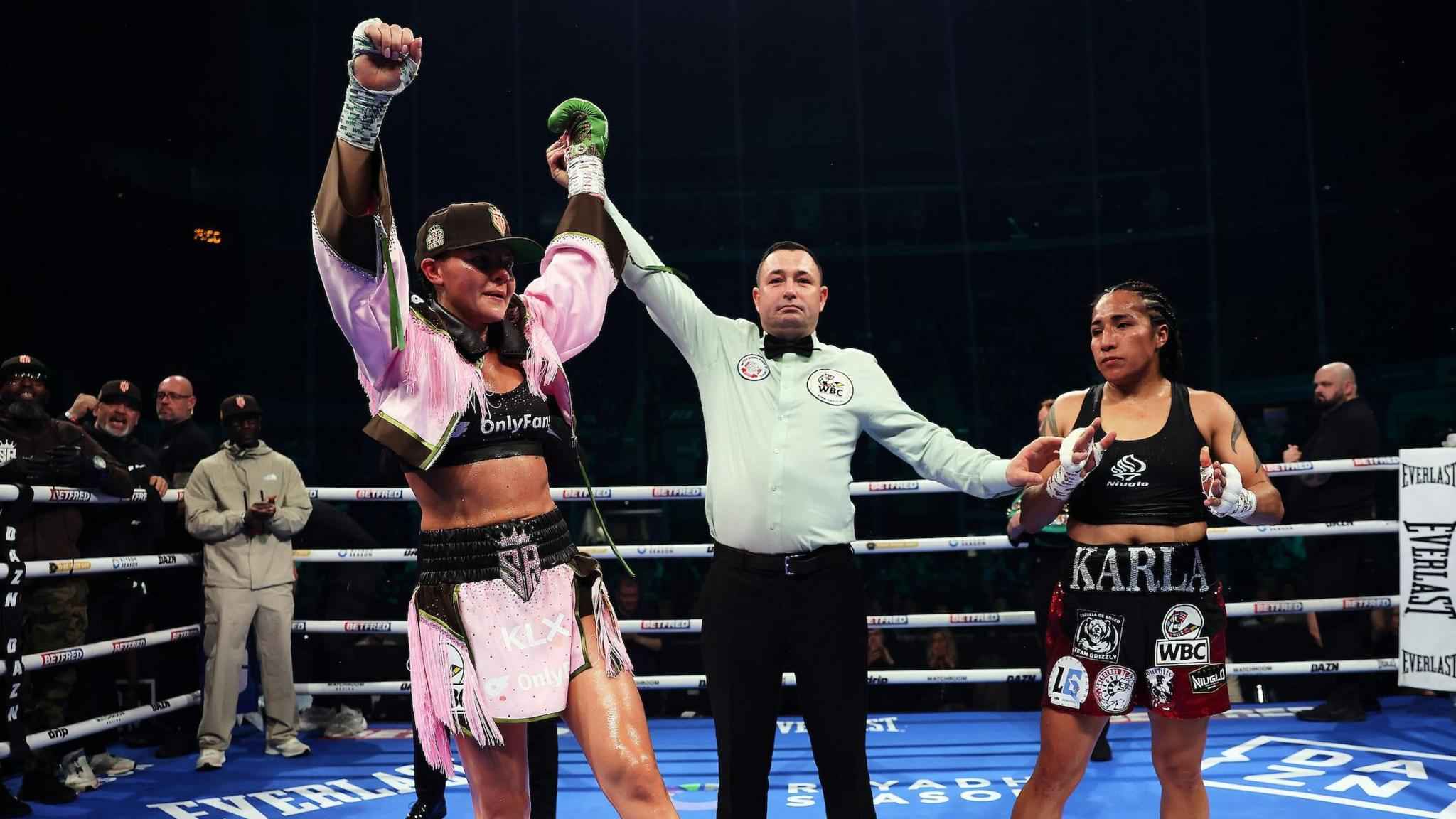 ساندي رايان وكارلا راموس زامورا