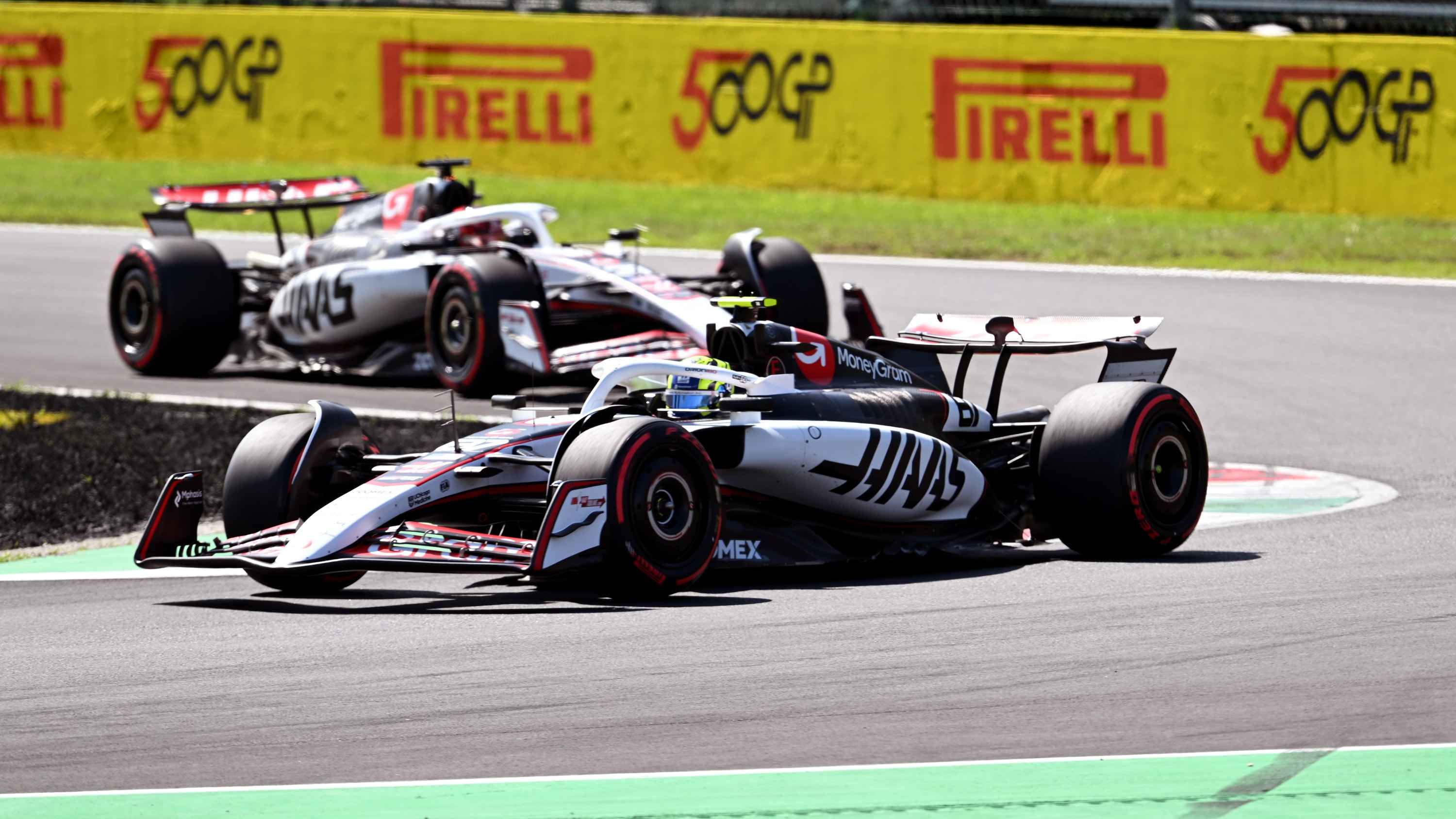 أوليفر بيرمان وإستيبان أوكون