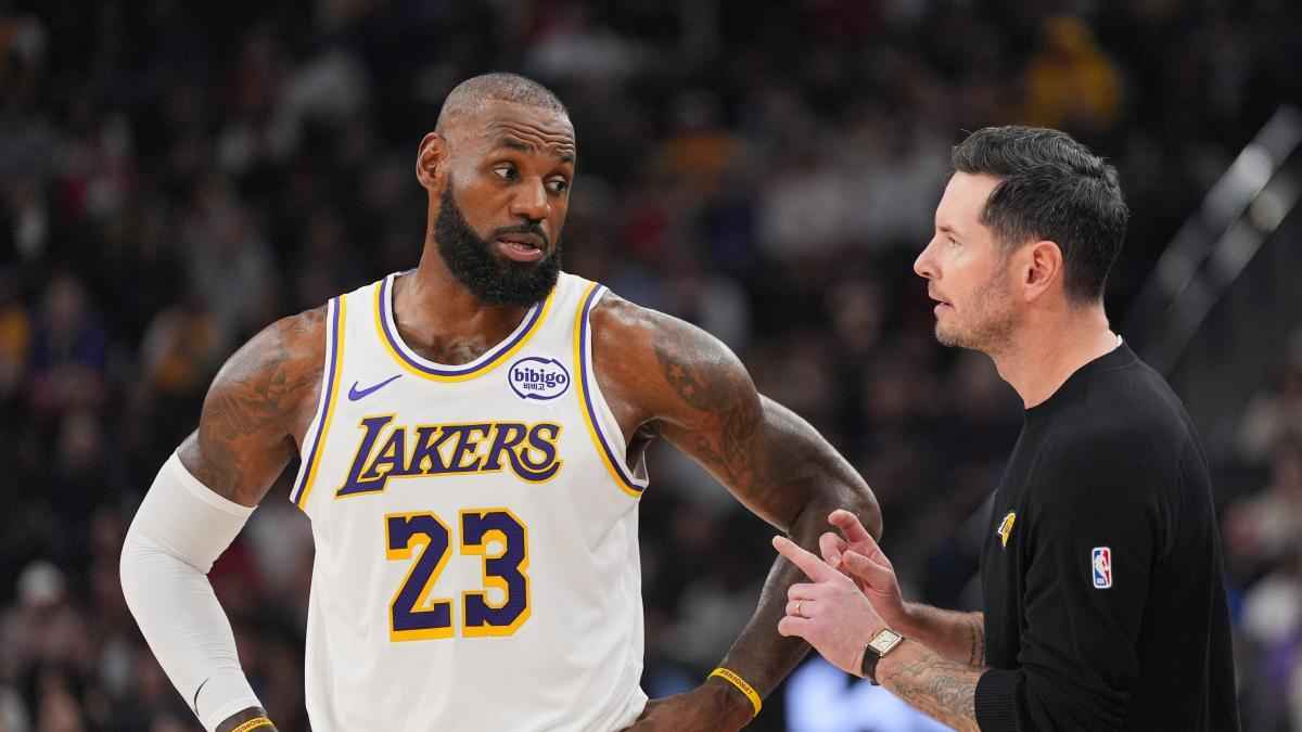 ليبرون جيمس وجي جي ريديك