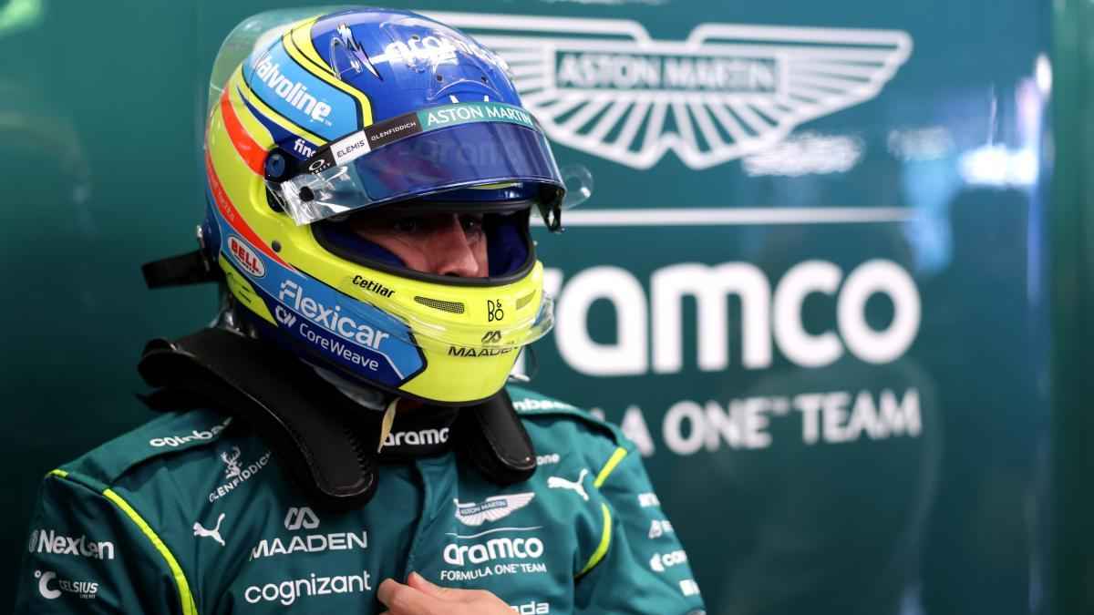 أستون مارتن