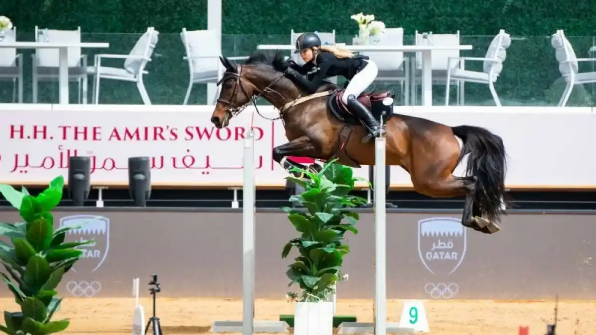 قفز حواجز الشقب