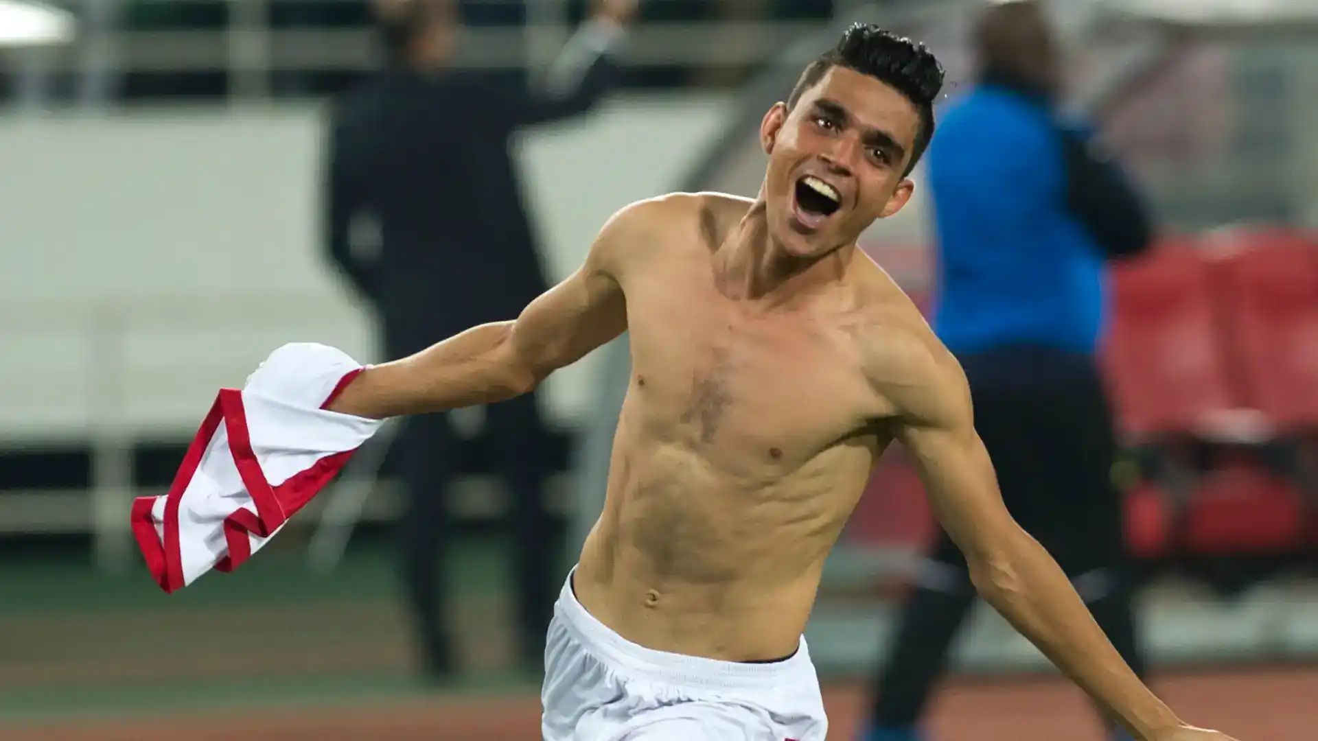 أشرف بن شوقي